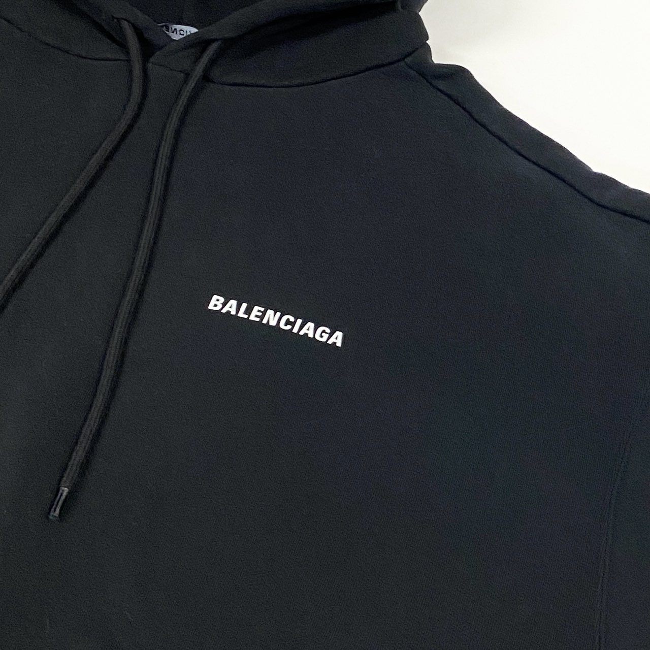 20a26 BALENCIAGA バレンシアガ プルオーバーフーディー DEFILE デフィレ パーカー 641679 TJVE5 Mサイズ ブラック コットン100％ メンズ 男性用o07t