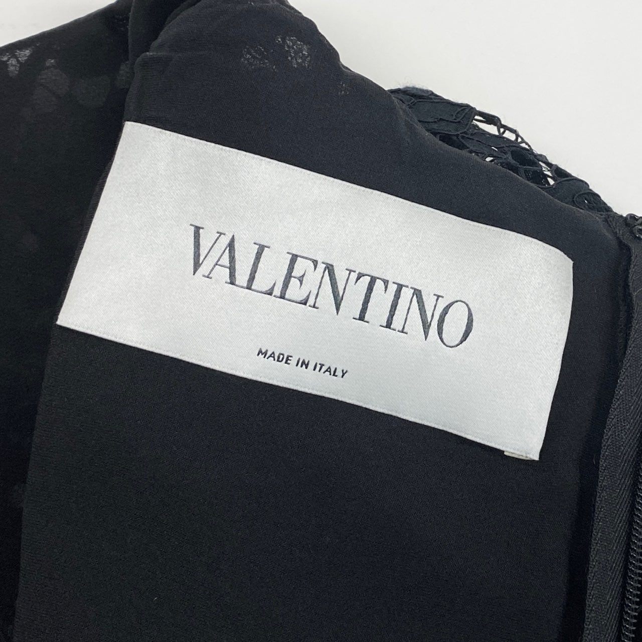 56l18 《美品》 VALENTINO ヴァレンティノ クレープクチュール ヘビーレースドレス 36 ブラック イタリア製 ワンピース セレモニー パーティ