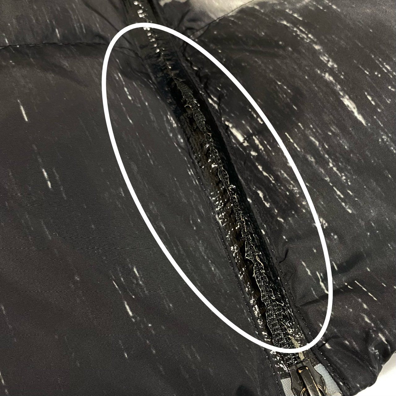 34j28 MONCLER モンクレール 定価￥247.000 18/19aw FABAS ライトニングボルト ダウンジャケット 雷雲 フーディ D20914196555 1 ブラックo07t