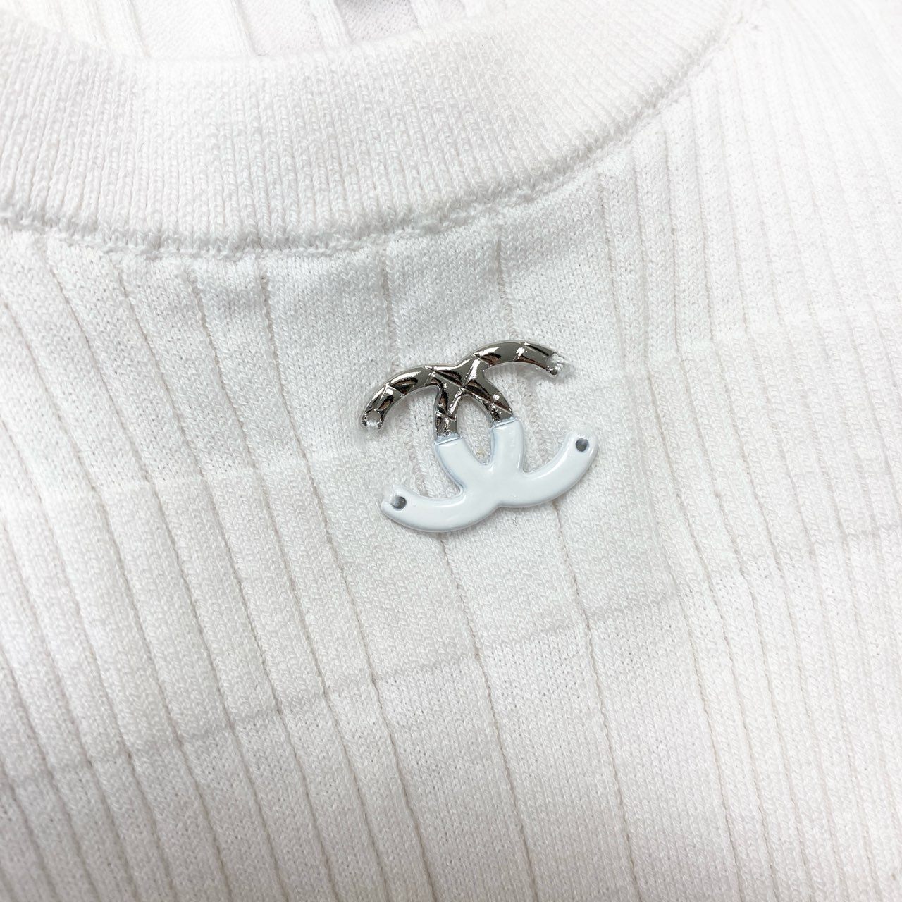 44k28 【美品】CHANEL シャネル 2025SS ココマーク ノースリーブタイトドレス ワンピース P79173L114113 サイズ40 レディース 女性用k02i