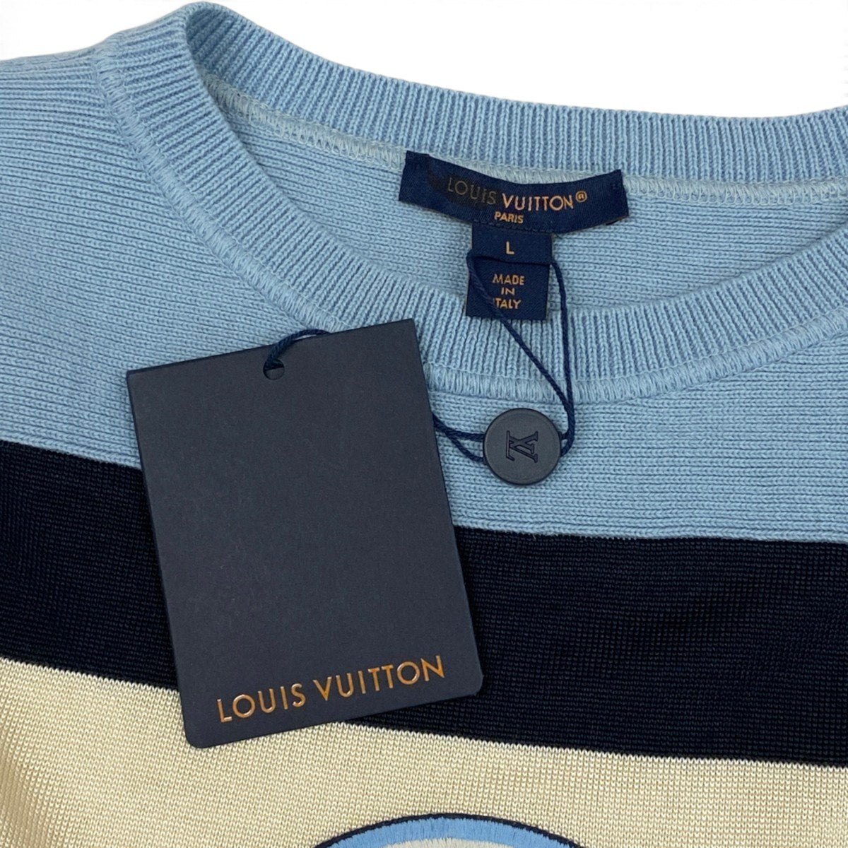 Ei7 《未使用品》 LOUIS VUITTON ルイヴィトン 2024年 ロゴワッペン ニットセーター トップス FRKL08 L アイボリー ブルー レディースu02t