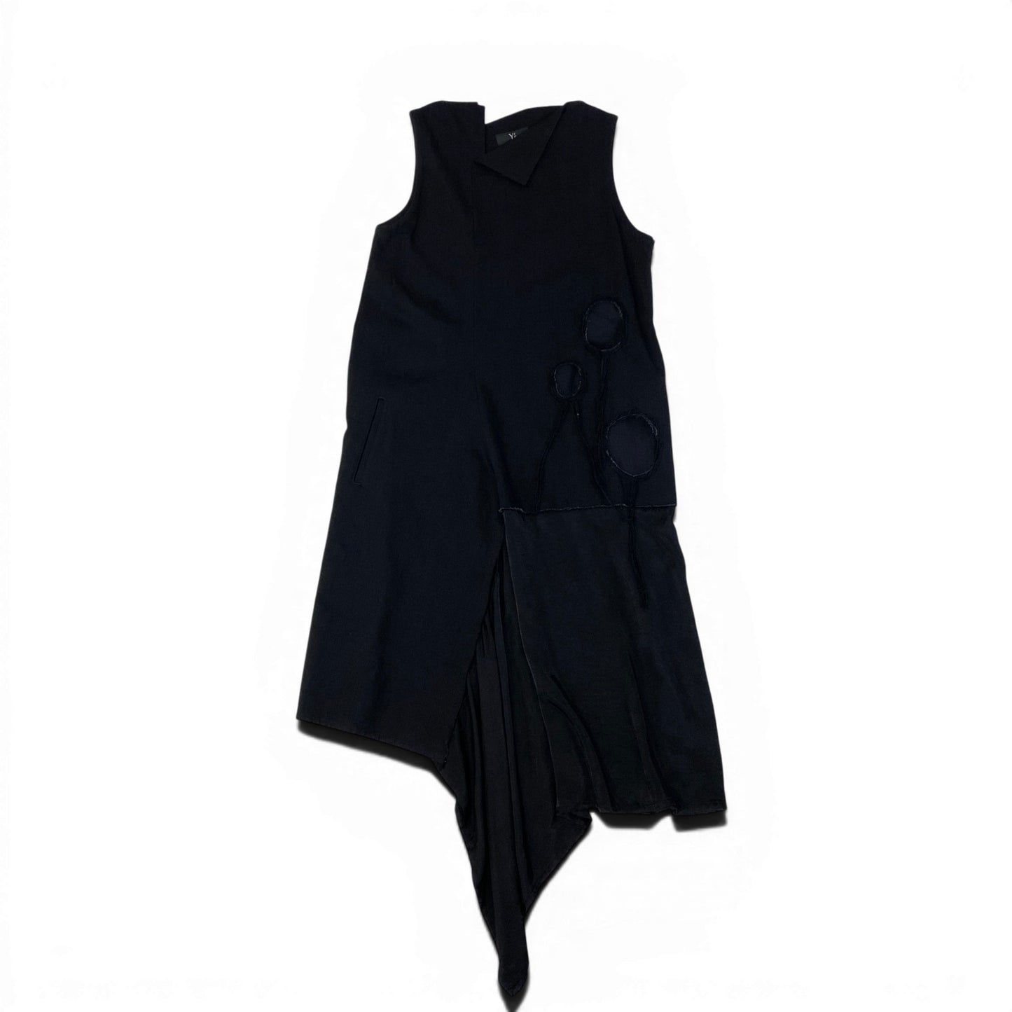Ae27  【未使用タグ付】 Y`s ワイズ DENIM HOLE EMBROIDERY COLLAR SQARE SLEEVELESS DRESS アシンメトリー デニムワンピース YZ-D12-011-1-01 サイズ01 ブラック レディース 女性服o07t