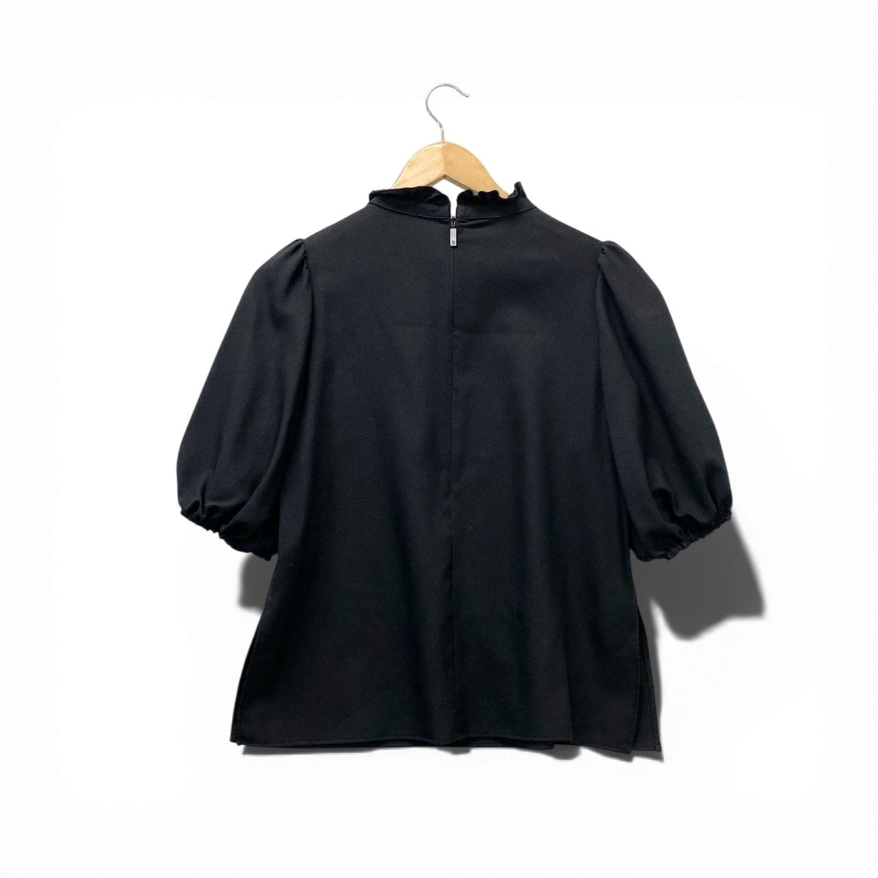 14d3 【美品】Rene ルネ パフスリーブシャツブラウス フリルブラウス 半袖ブラウス 5331120 34サイズ ブラック ポリエステル100％ レディース 女性用u02t