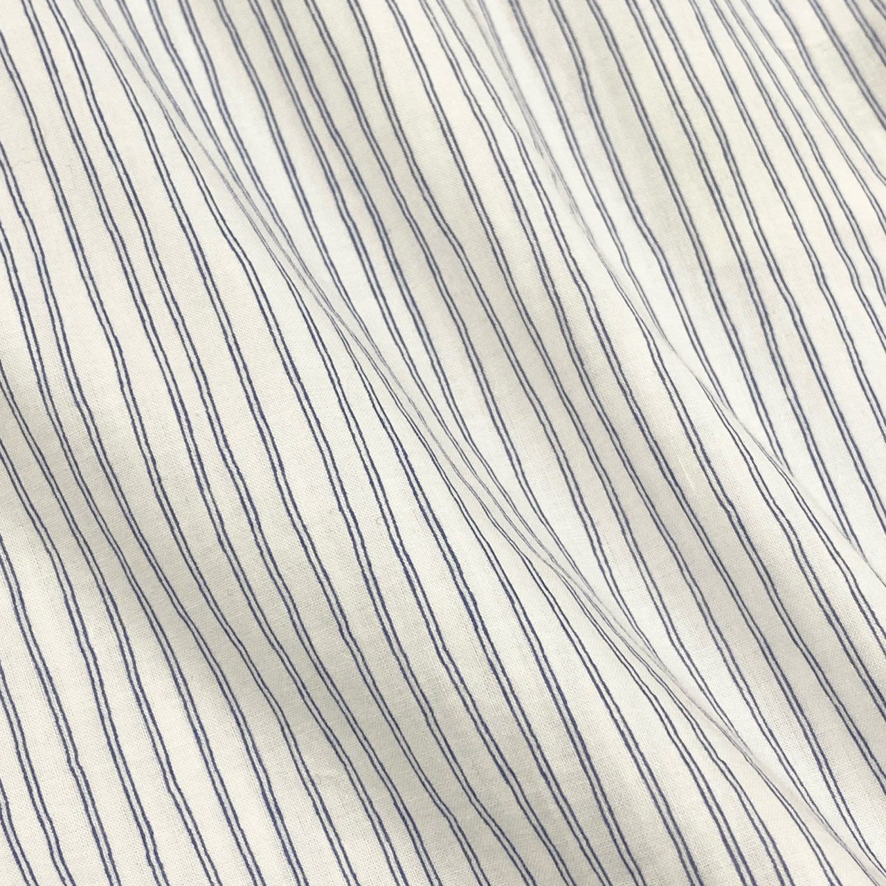 84i10《未使用保管品》 タグ付 Maison Margiela メゾンマルジェラ ストライプ 長袖シャツ ロングスリーブ S50DL0195 46 ホワイト ブルー コットン メンズk02i