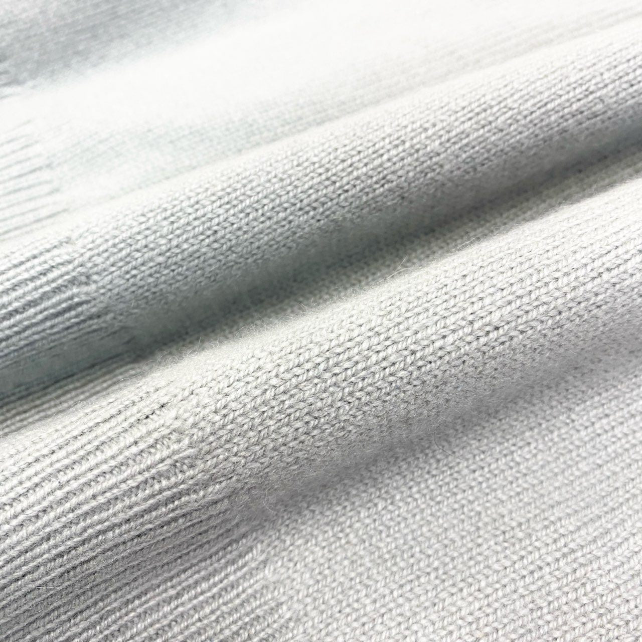 9a19 Ballantyne バランタイン ピュアカシミヤ 100％ カーディガン サイズL ブルーグレー Pure Cashmere スコットランド製t18r