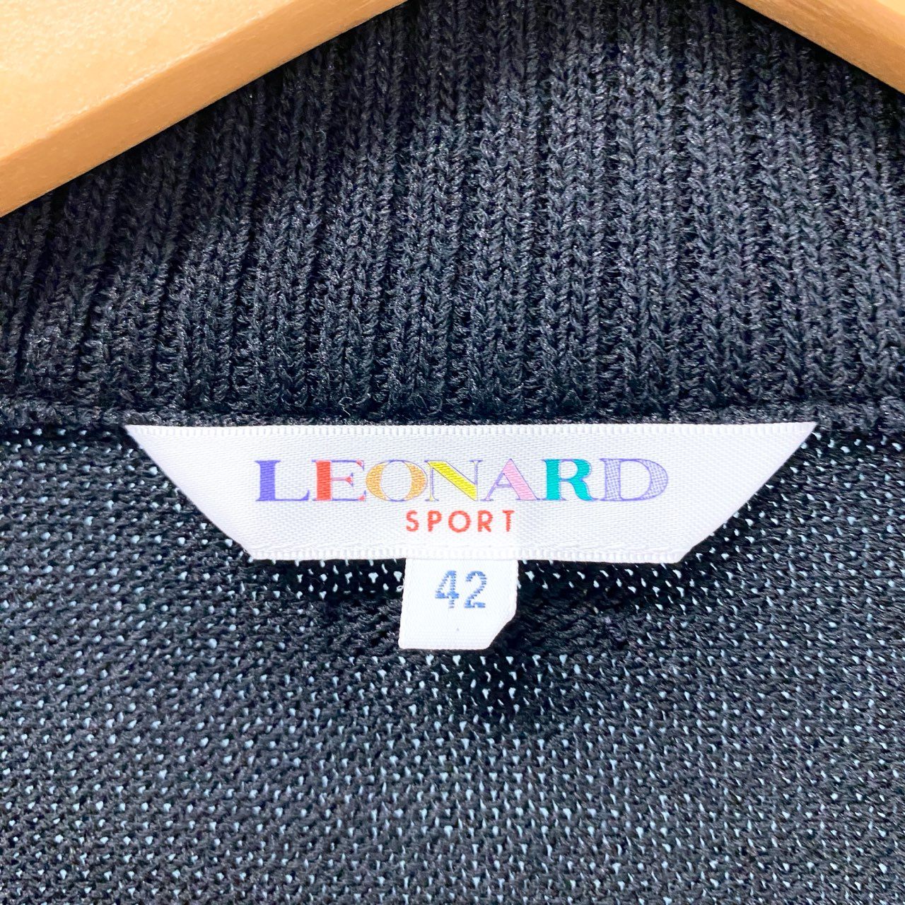19b17 【美品】 LEONARD レオナール ニットカーディガン ハイネックセーター ファスナー チェック 42 ブラック レディース 女性用u02t