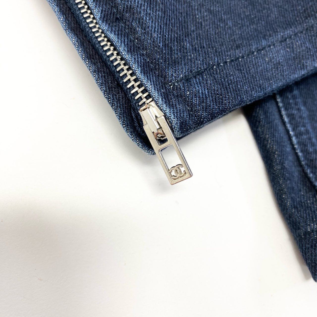 Ca28 CHANEL シャネル P52309 2016 編み込みデザイン 裾ジップ付き デニムパンツ ジーンズ ボトム サイズ36 インディゴ レディース パンツta1