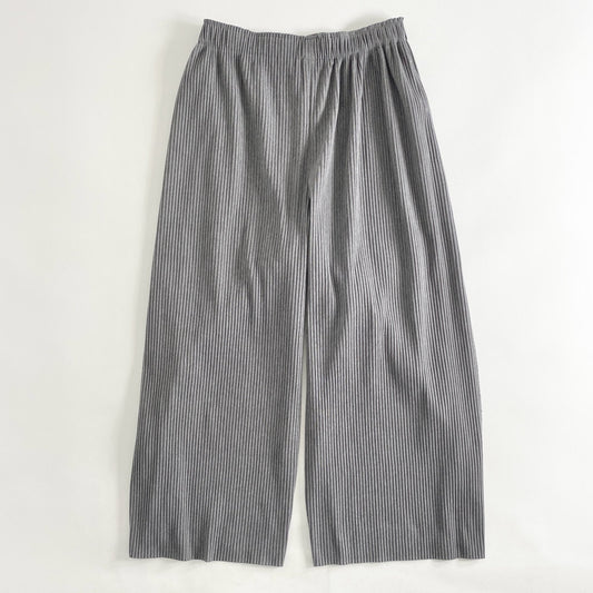 10c14 me ISSEY MIYAKE ミーバイ イッセイミヤケ クロップド プリーツパンツ グレー 紐ベルト PLEATS PANTS MI73FF522