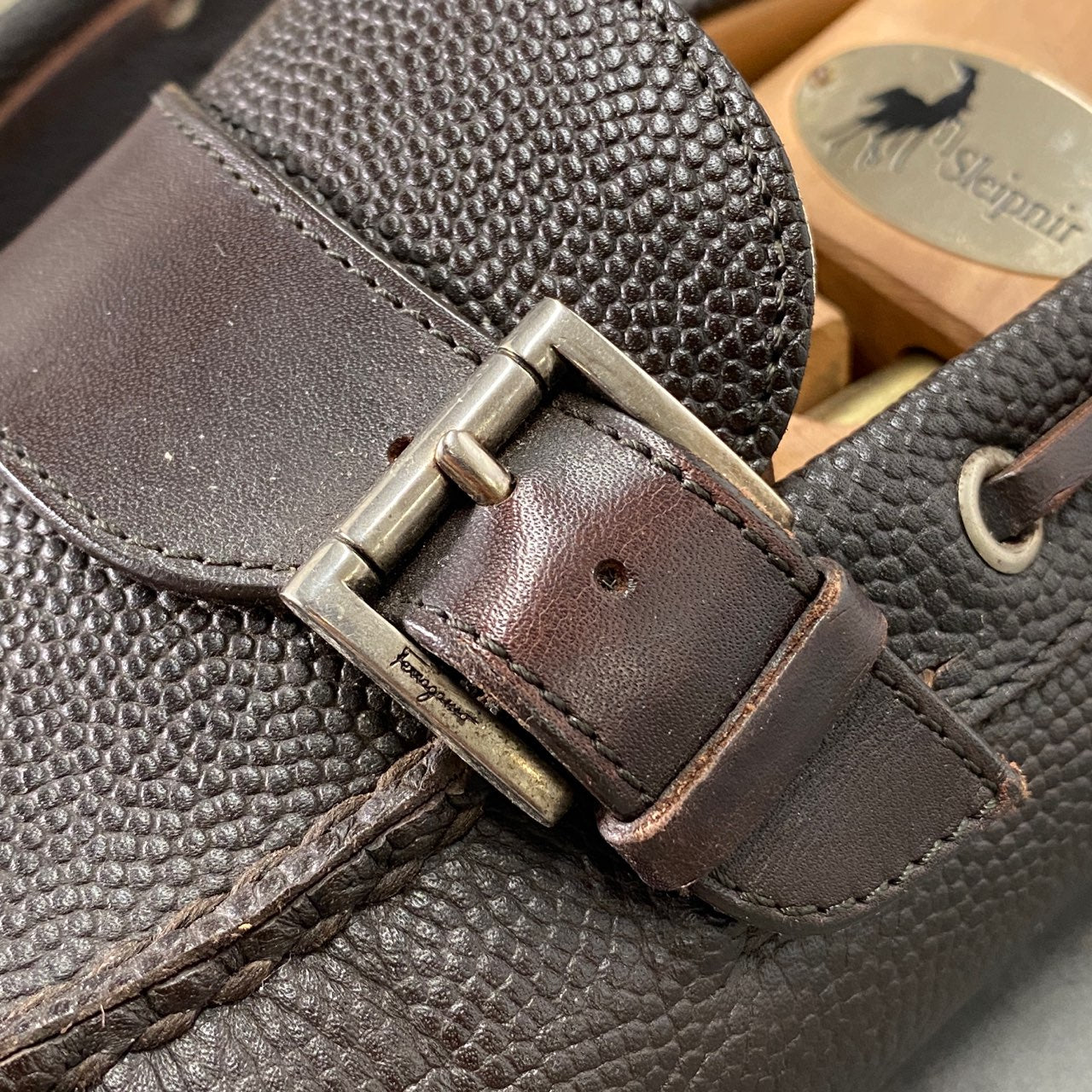 2L5 Salvatore Ferragamo サルヴァトーレフェラガモ 6 1/2(24.5cm相当)ブラウン キャビアスキン デッキシューズ モカシン レザーシューズ メンズ