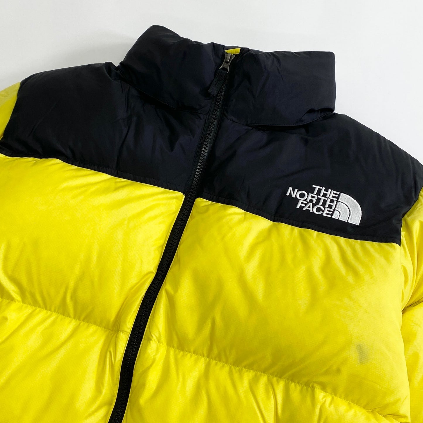 71k11 《新品タグ付き》THE NORTH FACE ザノースフェイス ヌプシ ダウンジャケット XL イエロー×ブラック ND92234