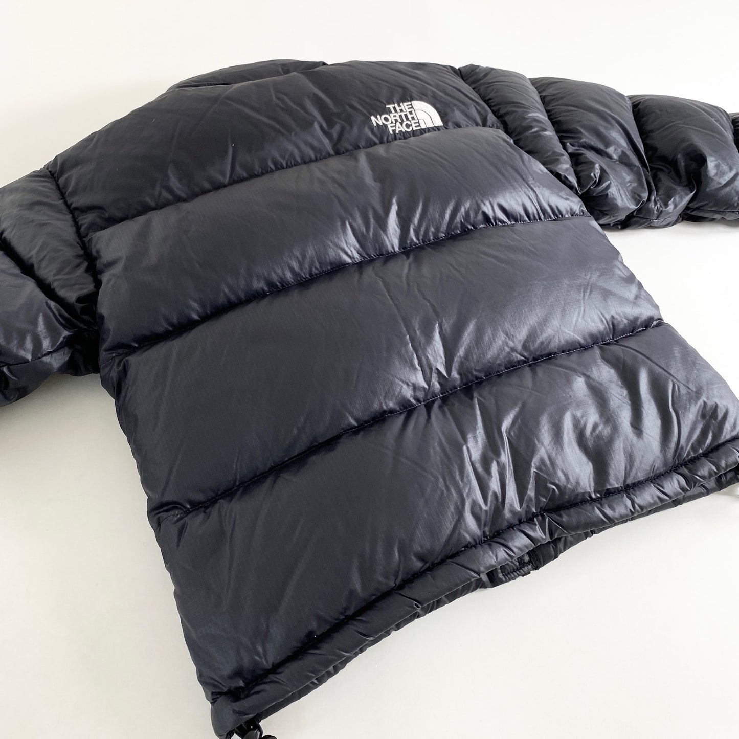 64L14 THE NORTH FACE ノースフェイス ダウンジャケット ヌプシ 700 S ブラック ダウン80％ ナイロン 上着