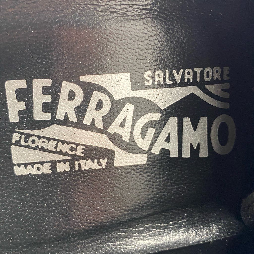 1b26 Salvatore Ferragamo サルヴァトーレフェラガモ イタリア製 ドレスシューズ 革靴 ビジネス フォーマル 8 ブラック レザー MADE IN ITALY