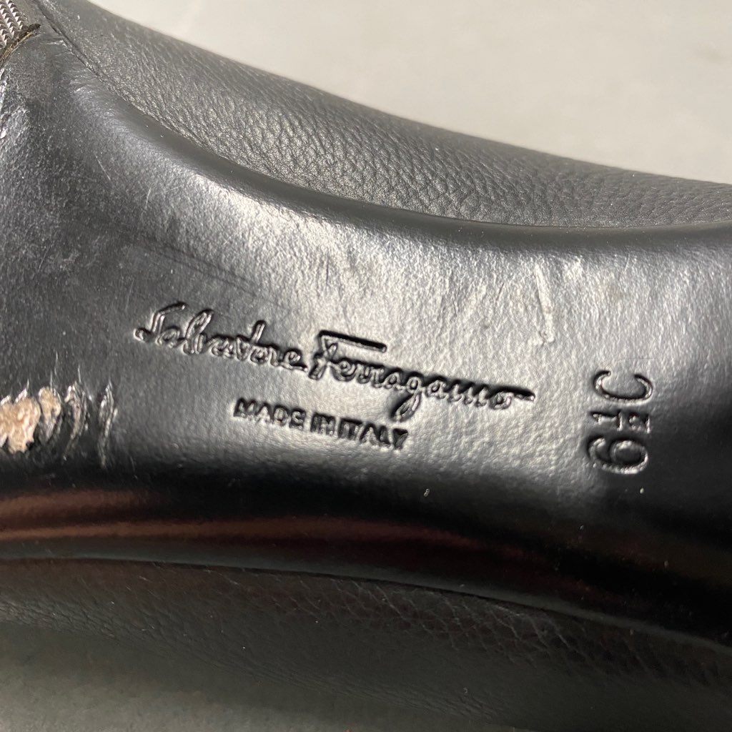 3b6 Salvatore Ferragamo サルヴァトーレフェラガモ イタリア製 CAPUA リボン チャンキーヒール パンプス 6 1/2 ブラック レザー MADE IN ITALY