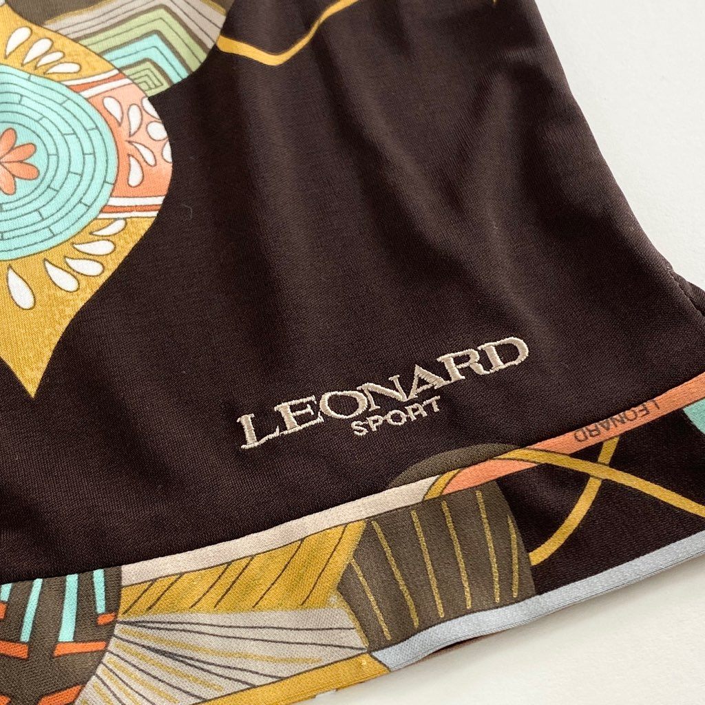 10b5 大きいサイズ LEONARD SPORT レオナール 5分袖 Tシャツ カットソー 伸縮ストレッチ素材 44 ブラウン ポリエステル100％ レディース