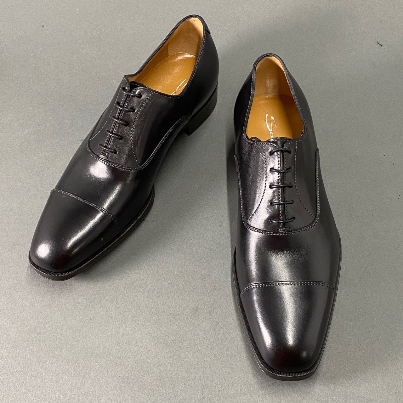 1L10《美品》Santoni サントーニ レースアップシューズ 7(25～26cm相当) ブラック ビジネス フォーマル ストレートチップ 箱