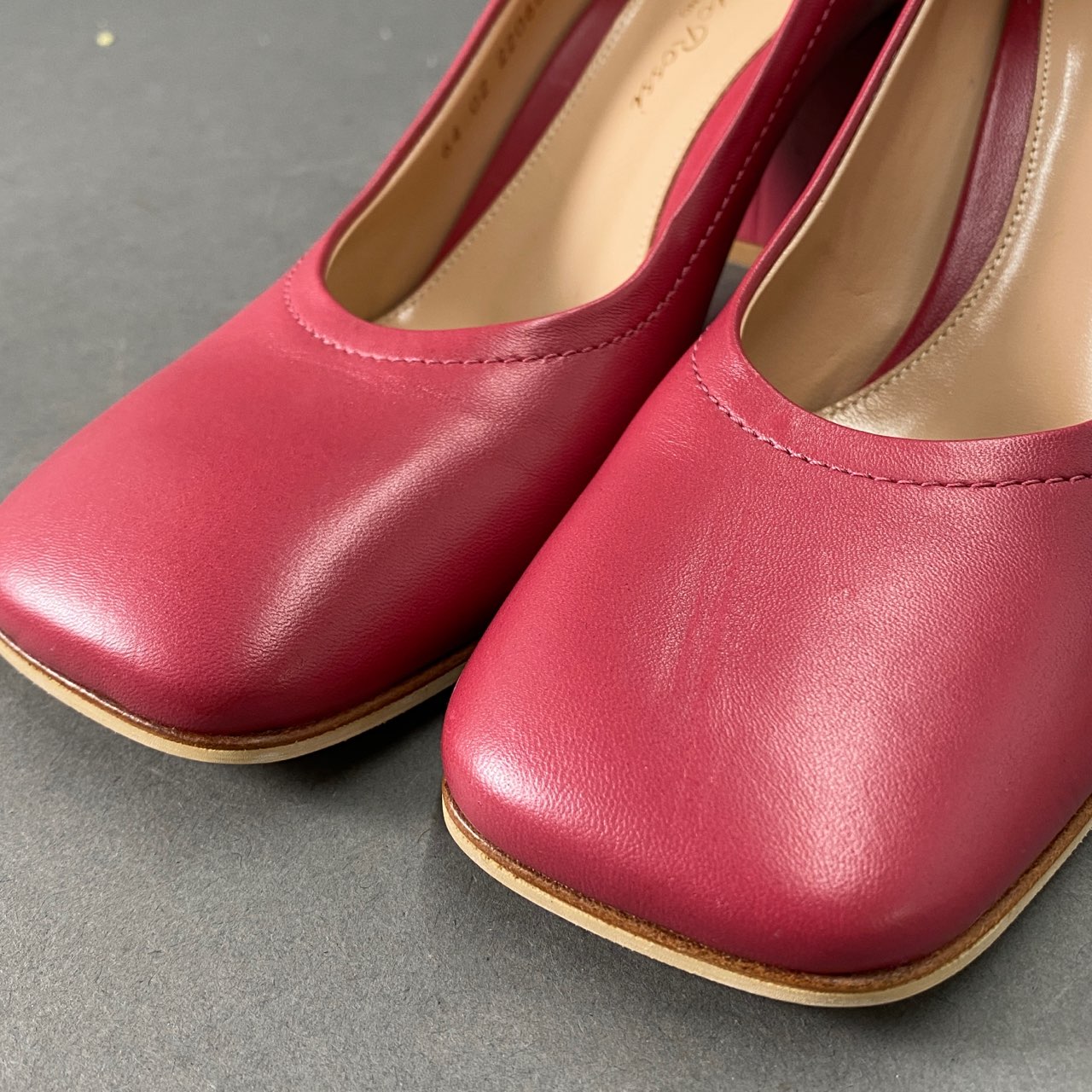 1L5《美品》Gianvito Rossi ジャンヴィットロッシ ドゥロワー別注 36(23cm相当)ピンク系 レザーパンプス スクエアトゥ チャンキーヒール