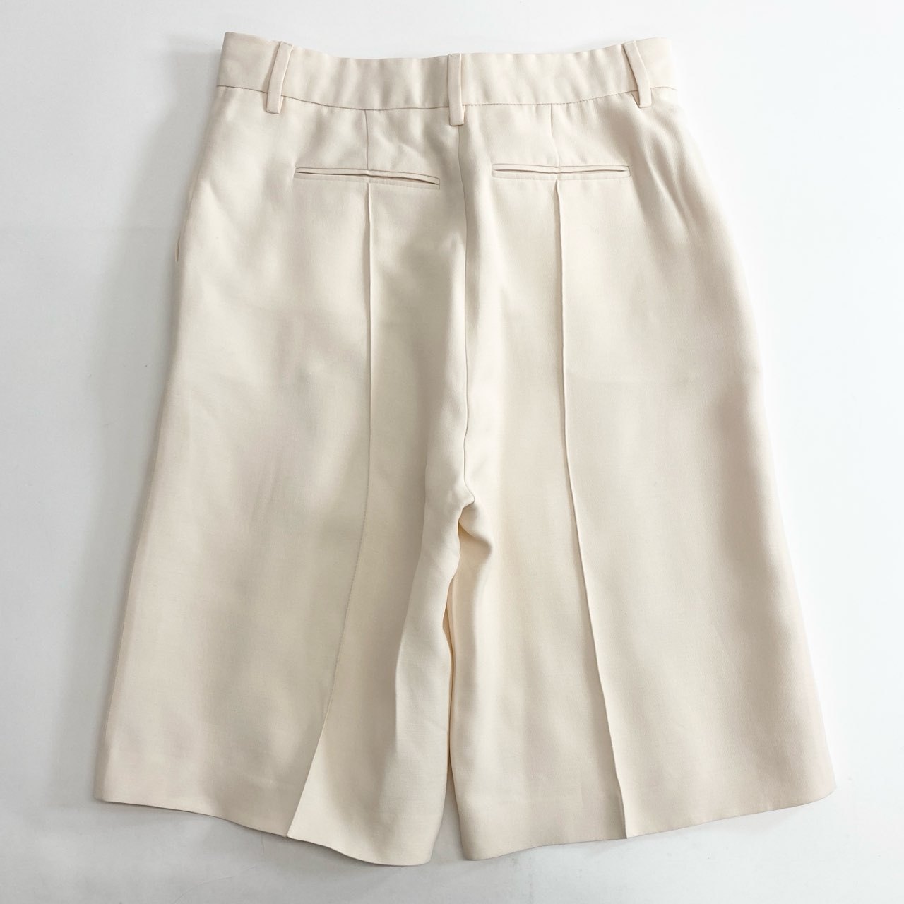 39c20 VALENTINO ヴァレンティノ センタープレス ハーフパンツ 40 / 165 ベージュ Half Pants イタリア製 ショートパンツ ショーツ