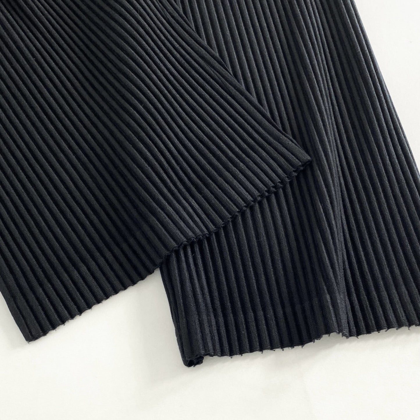 49c14 《美品》 me ISSEY MIYAKE ミーバイ イッセイミヤケ プリーツワイドパンツ F ブラック PLEATS WIDE PANTS MI31JF253