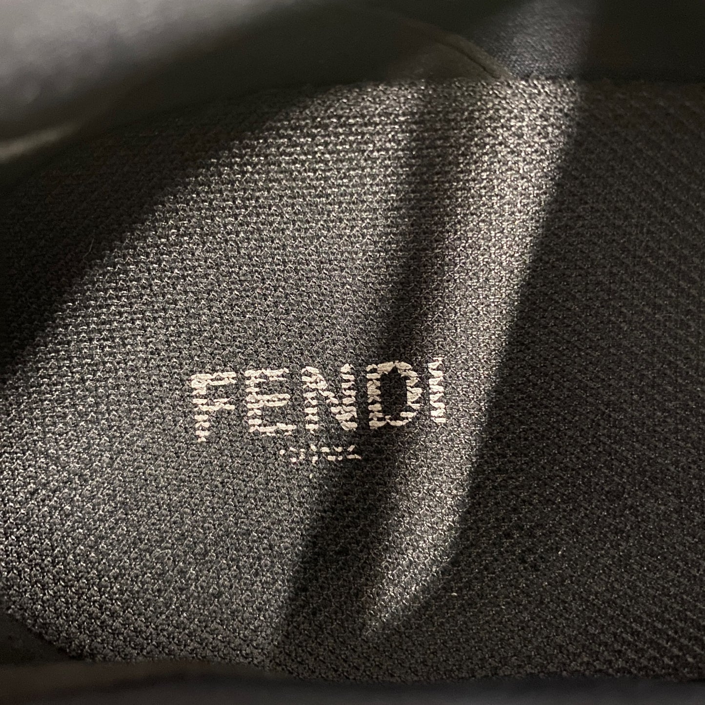 3k14 FENDI フェンディ Love Fantastic スニーカー 8《26.5cm相当》 ブラック 3Dロゴ イタリア製 ハイブランド