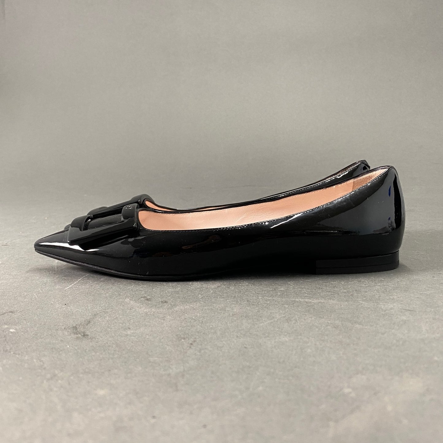 1L5《イタリア製》ROGER VIVIER ロジェヴィヴィエ 37 1/2(24.5cm相当) ゴメッティーヌ バレリーナシューズ フラットシューズ