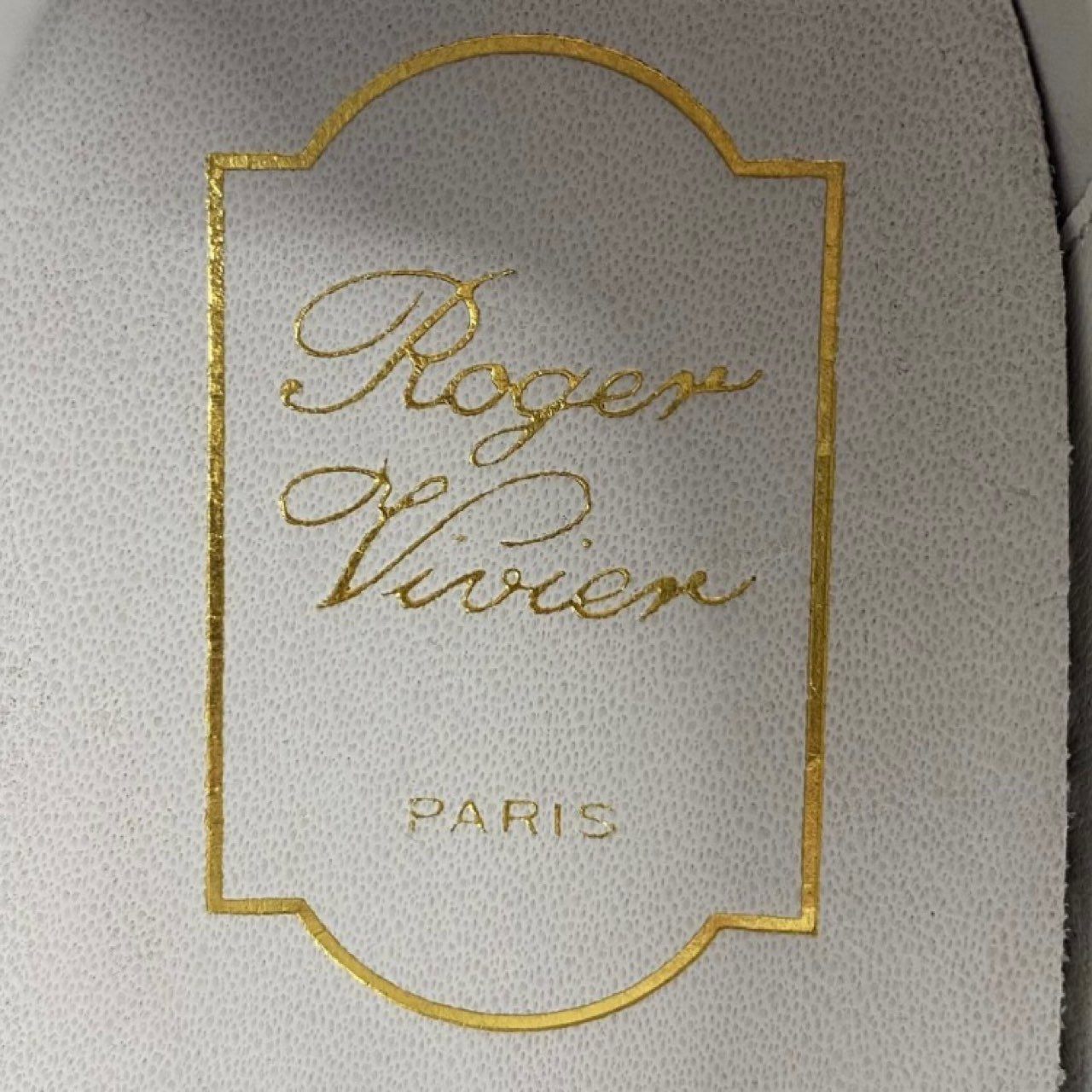 1g9 Roger Vivier ロジェヴィヴィエ イタリア製 ローカットスニーカー スリッポンシューズ 35 1/2 ブラック 刺繍 レディース