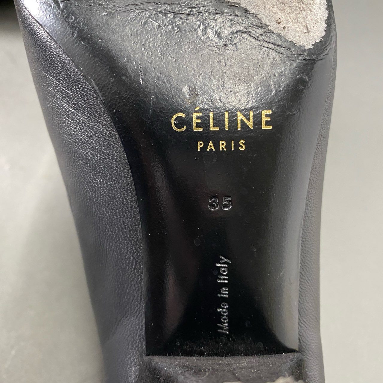 5c1 CELINE セリーヌ イタリア製 エッセンシャルVネック ポインテッドトゥ ヒール パンプス 35 ブラック レザー MADE IN ITALY