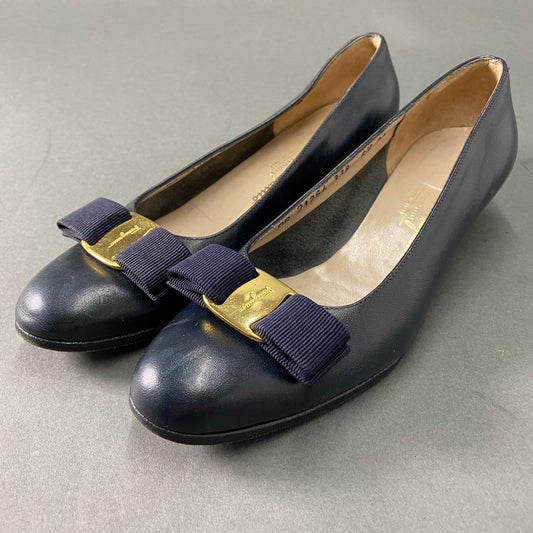 3b6 Salvatore Ferragamo サルヴァトーレフェラガモ イタリア製 ヴァラリボン ヒール パンプス シューズ 6 1/2 ネイビー グリーン系 レザー MADE IN ITALY