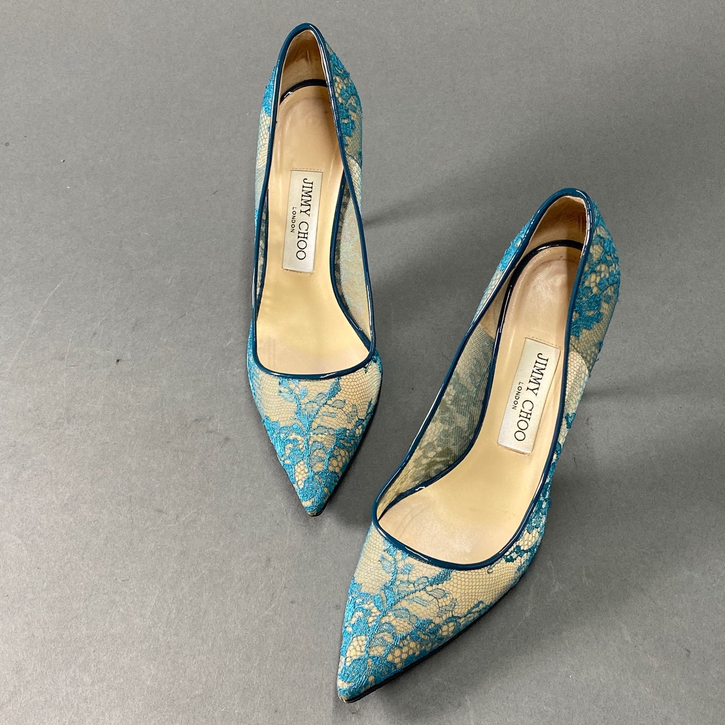 3a26  《美品》 JIMMY CHOO ジミーチュウ イタリア製 ABEL アベル ハイヒール レース パンプス シューズ ポインテッドトゥ 36 1/2 ブルー MADE IN ITALY