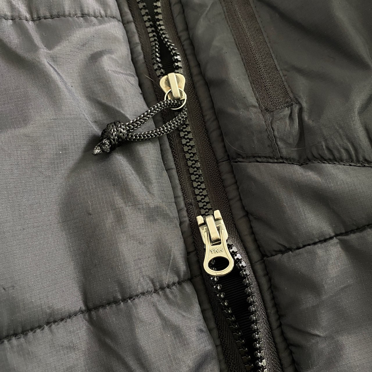 5L7 patagonia パタゴニア DAS PARKA ダスパーカー S ブラック PRIMALOFT プリマロフト アウトドア 秋冬