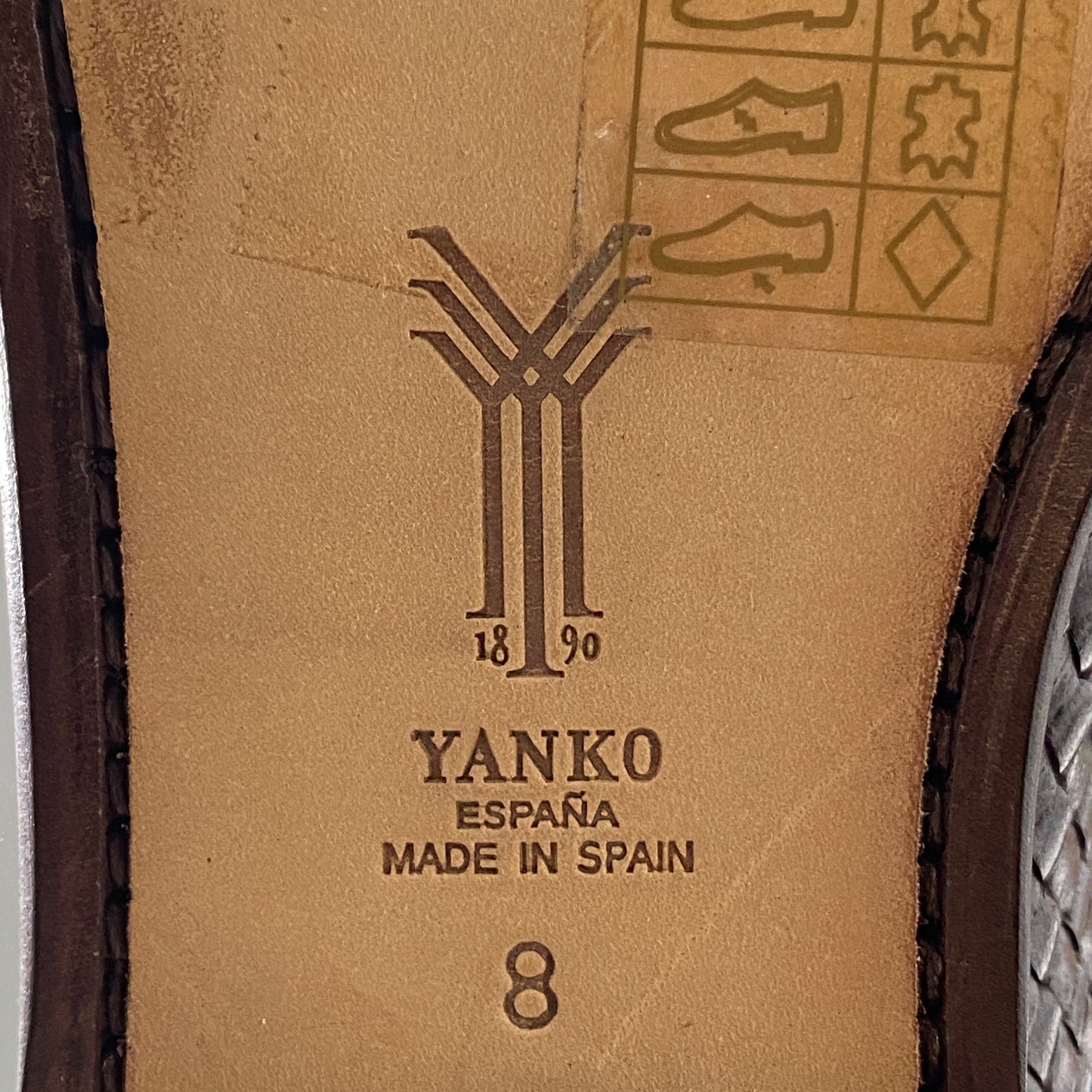 2L7《未使用》スペイン製 YANKO ヤンコ イントレチャート ヴァンプローファー 8(26.5cm) ブラウン レザー 編み込み ビジネス フォーマル