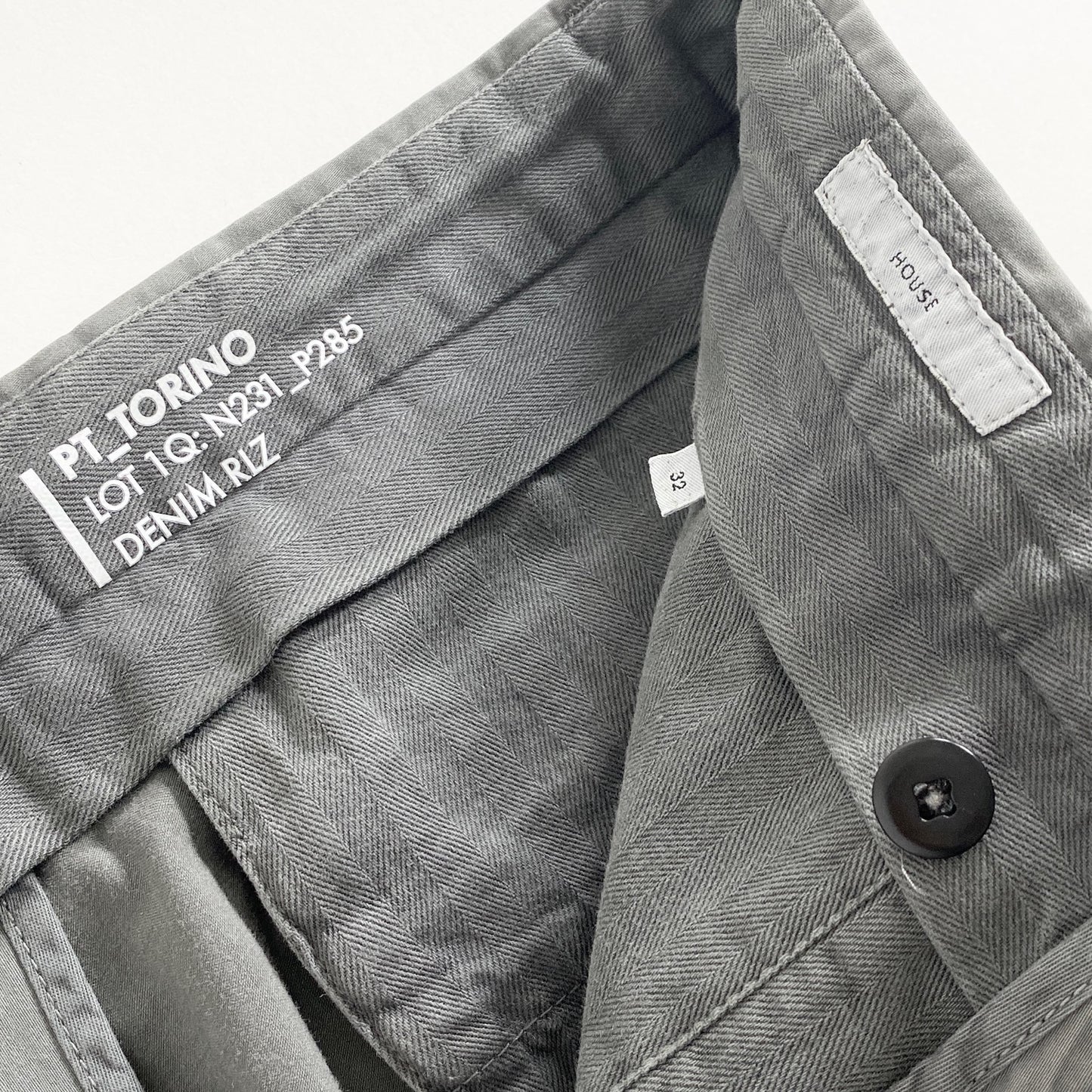 43k29 PT TORINO ピーティートリノ ストレッチテーパードパンツ 32 グレー ボトムス HOUSE DENIM PLZ ルーマニア製