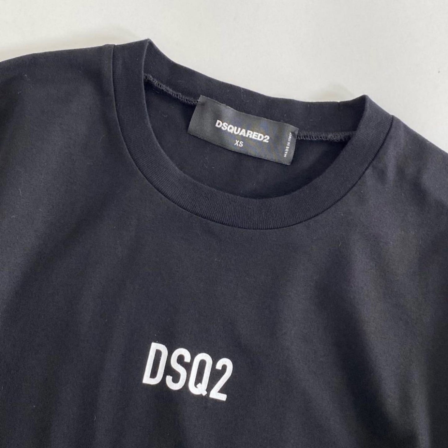 55i27 《美品》 DSQUARED ディースクエアード DSQ2プリント Tシャツ サイズXS 165 ブラック メンズ 半袖 tee カットソー イタリア製