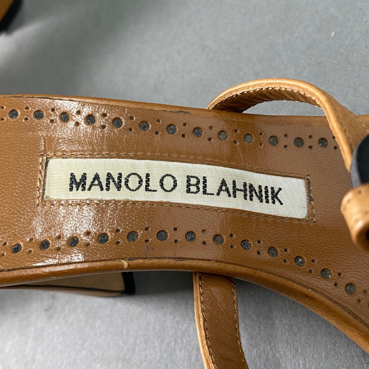 3A23 MANOLO BLAHNIK マノロブラニク レザーサンダル  34 ブラウン ブラック シューズ 上質 靴 イタリア製