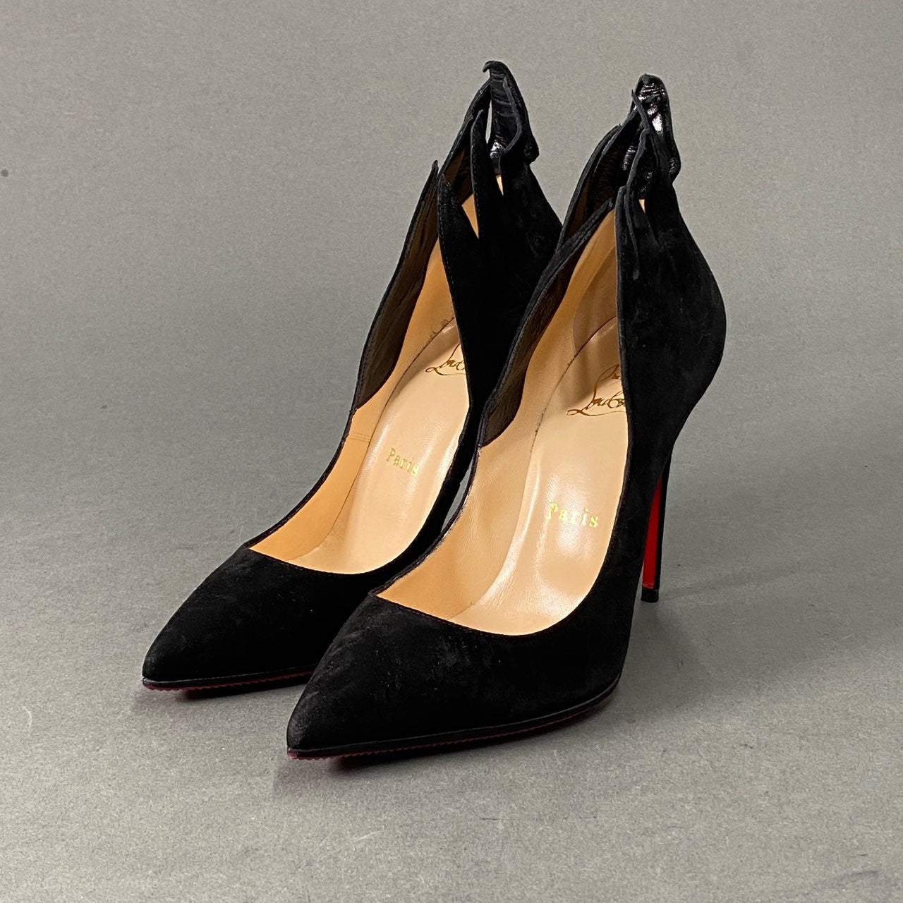 2L25《伊製》Christian Louboutin クリスチャンルブタン ピンヒール パンプス 36 1/2 ブラック スウェード レディース 靴