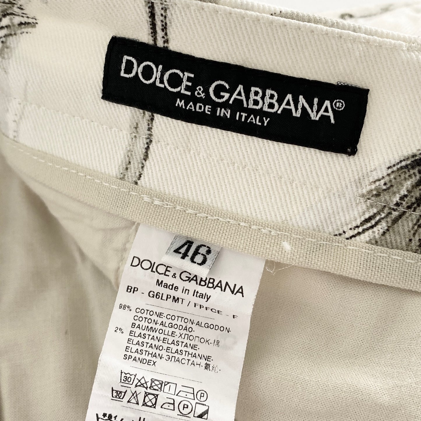 47a31 イタリア製 DOLCE&GABANNA ドルチェアンドガッバーナ 和柄 ハーフパンツ ショートパンツ 46 オフホワイト系 マルチカラー メンズ 紳士服