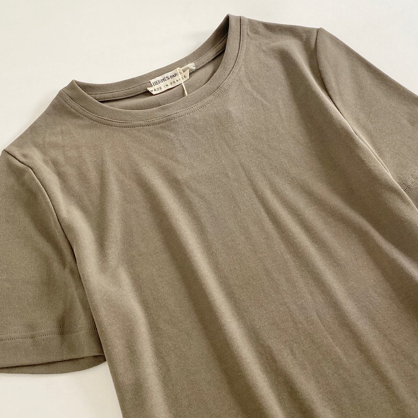 4L9《極美品》フランス製 HERMES エルメス ストレッチコットンTシャツ 34 カーキ カットソー TEE 半袖 タグ付き