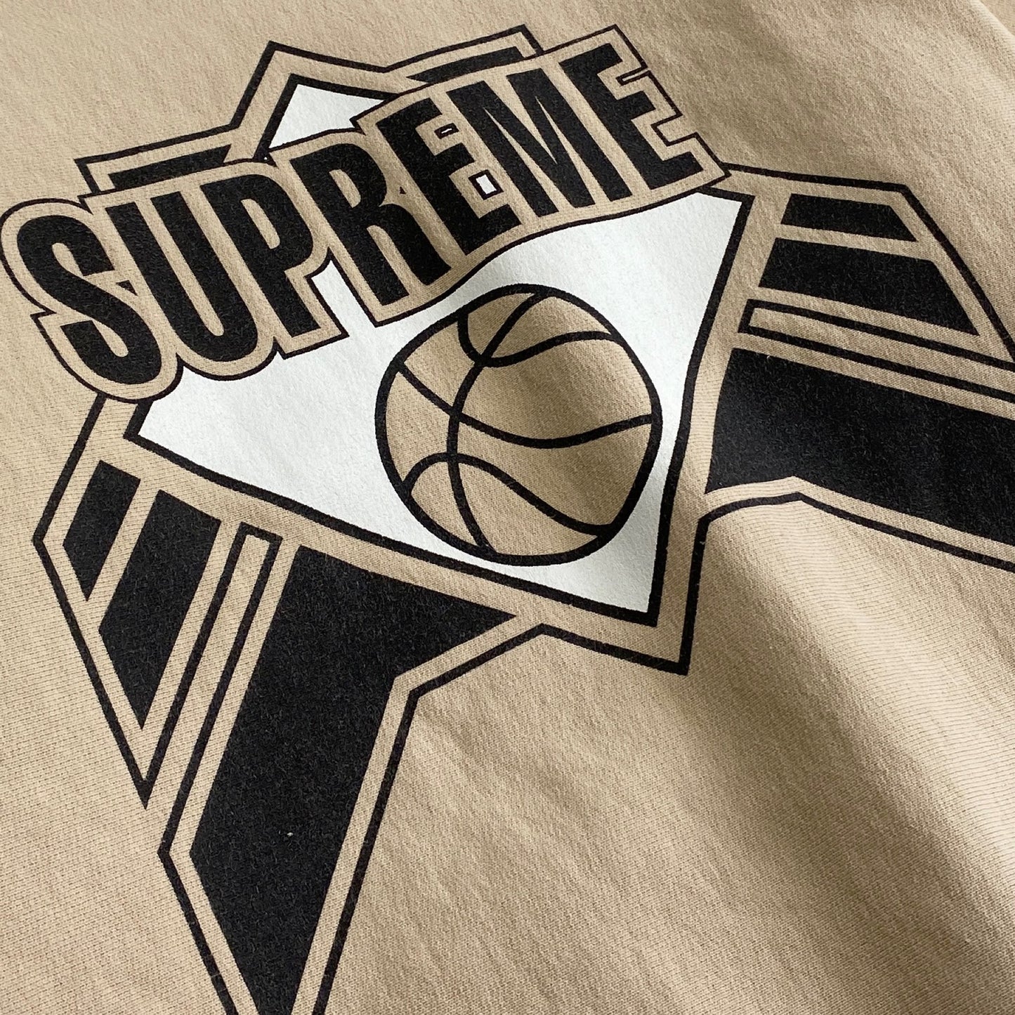 73k12《美品》Supreme シュプリーム 04AW バスケットボール ロゴスウェット L ベージュ トレーナー basketball カナダ製