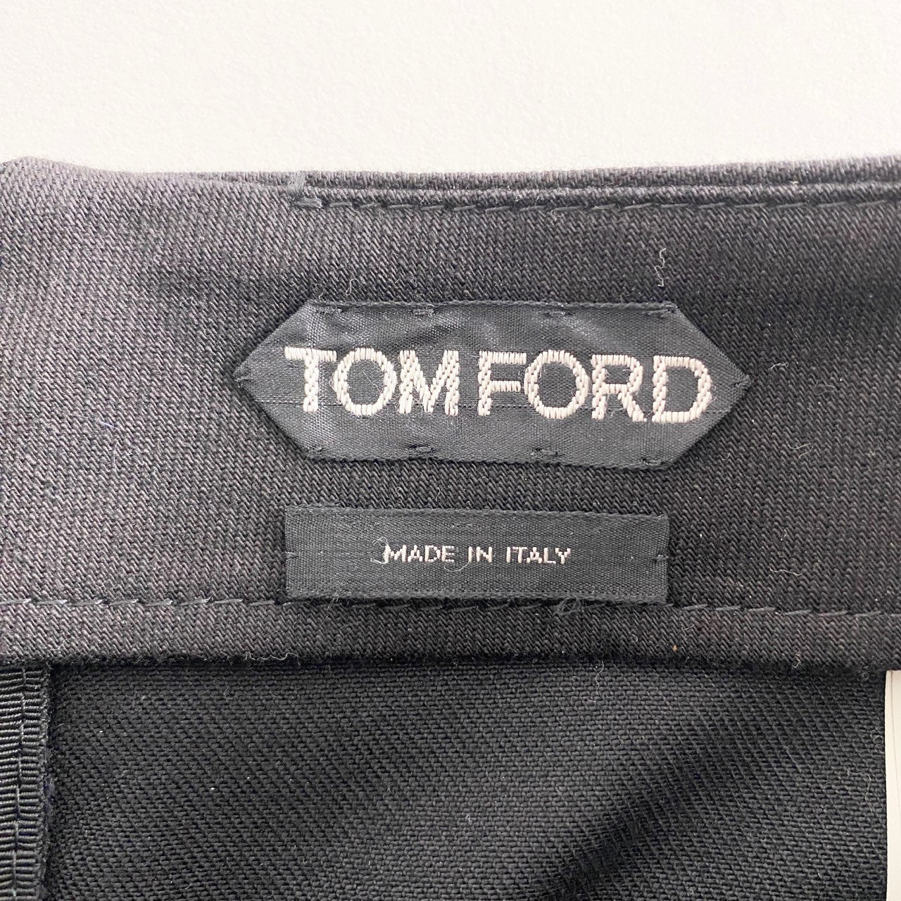 37A12 《美品》 TOM FORD トムフォード ダブルジップスカート 38 ブラック イタリア製 ボトムス バックジップ ハンガー付