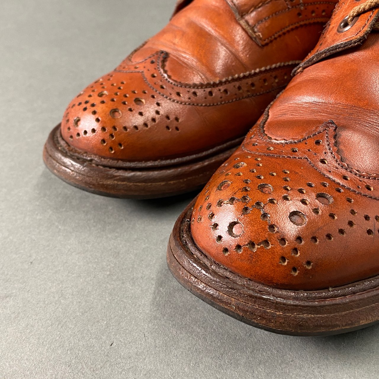 2L26 Tricker’s トリッカーズ 5180 モールトン カントリーブーツ 5 ブラウン レザー ウイングチップ MALTON COUNTRY BOOT シューズ