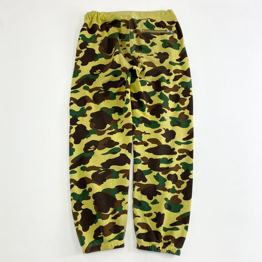 48k9 A BATHING APE アベイシング エイプ カモフラスウェットパンツ L ブラウン イエロー コットン 迷彩 ジップポケット カモフラージュ ボトムス