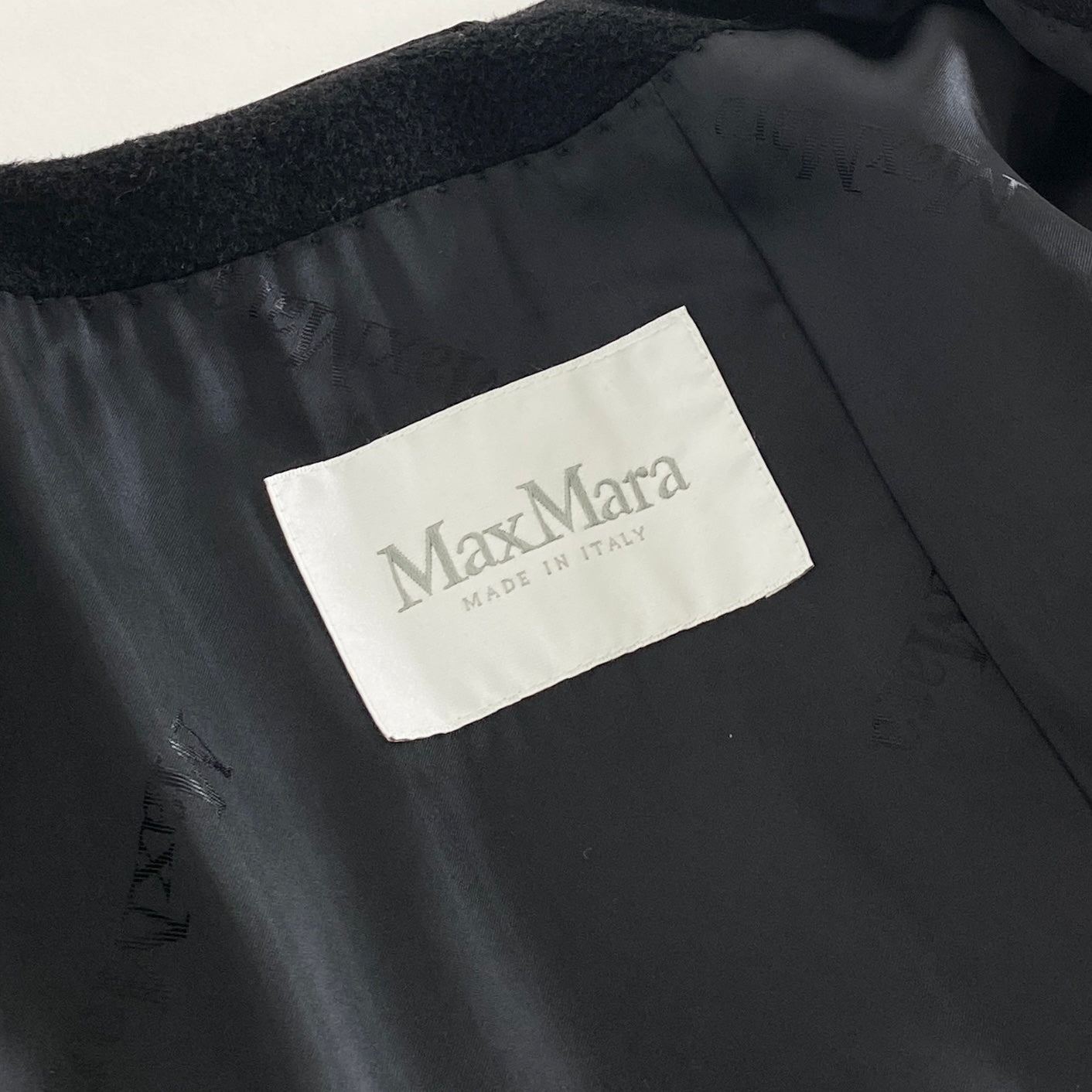 12L2《美品》Max Mara マックスマーラ フード付き ガウンコート 36 ブラック ラップコート 羽織 上着 アウター