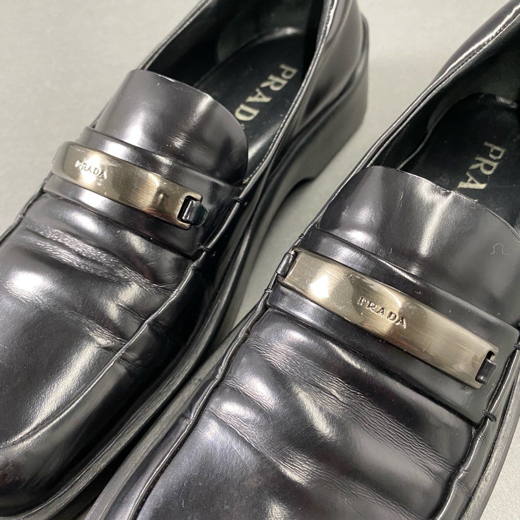 3b24 イタリア製 PRADA プラダ ローファー ビットローファー 37 ブラック パンプス ロゴ シューズ 靴 レディース