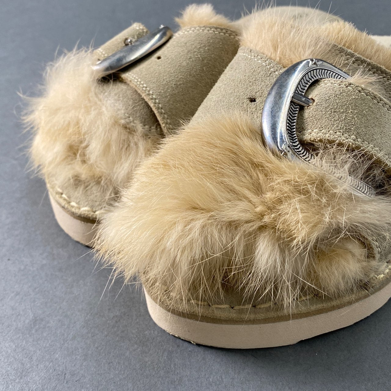 1A14 CAMINANDO カミナンド SINGLE STRAP ECO FUR SANDAL エコファーサンダル 5 ベージュ スウェードレザー バックル