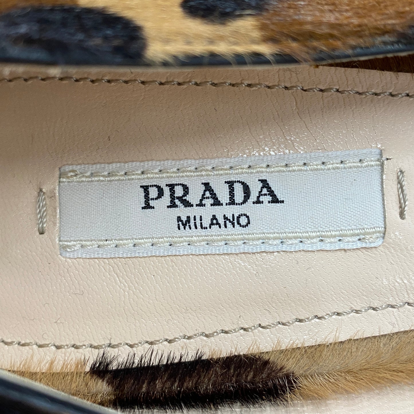 1A14 《極美品》 PRADA プラダ レオパード リボンパンプス 37 1/2 ブラウン ハラコ イタリア製 シューズ