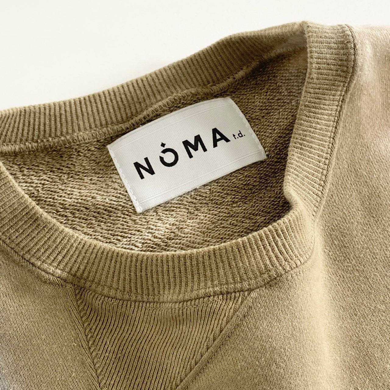 24M5 《美品》 NOMA t.d. ノーマティーディー Twist 3dye Sweat タイダイスウェットトップ サイズ3 ベージュ トレーナー 染め