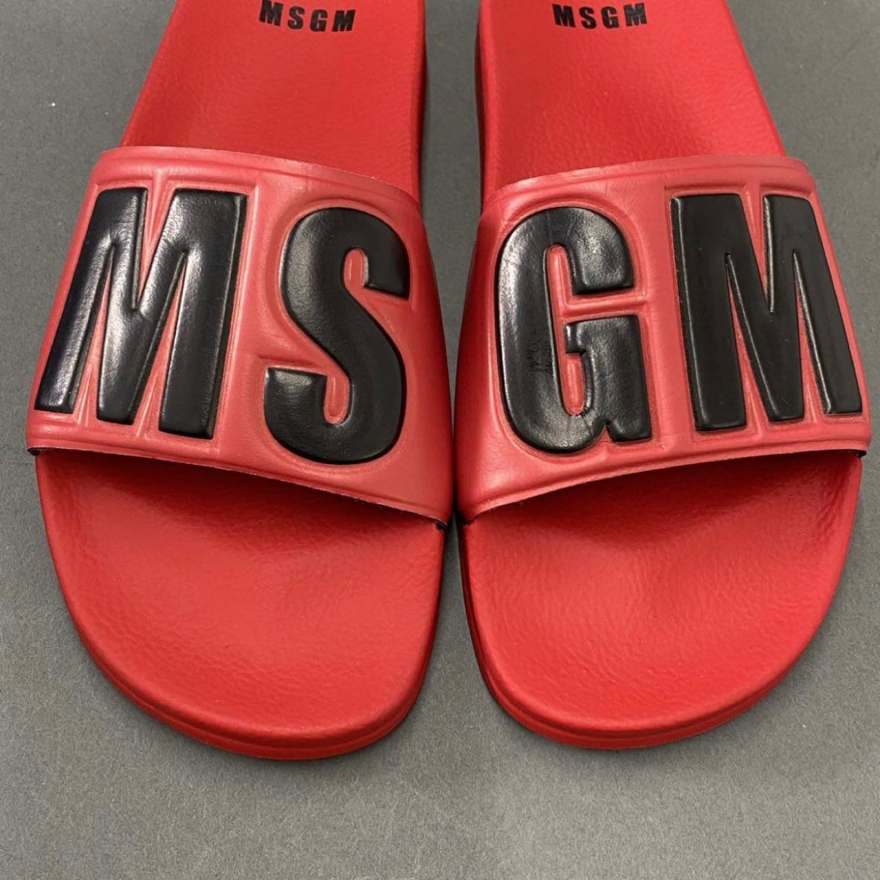 1j14 《未使用保管品》 MSGM エムエスジーエム プールサンダル ビーチサンダル シャワー 41 レッド スリッパ シューズ イタリア製 箱等付属