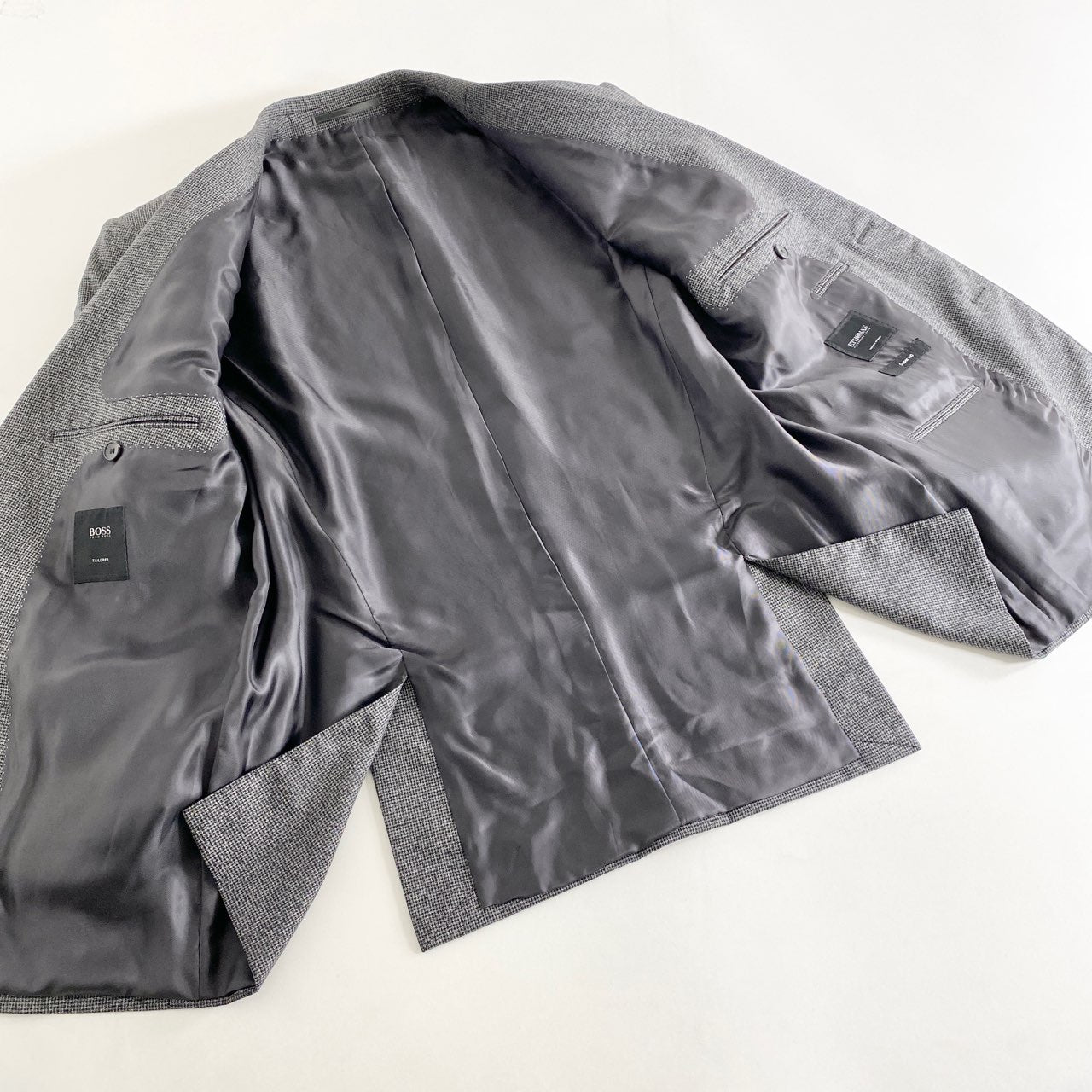 58k11《美品》HUGO BOSS ヒューゴボス セットアップ スーツ 52 XL グレー フォーマル ビジネス ブレザー スラックス 千鳥柄