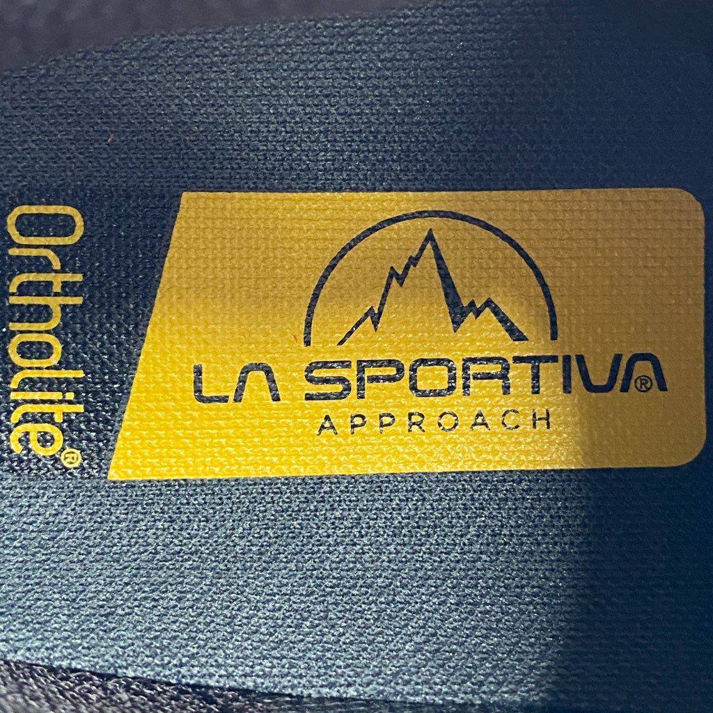 7b27 《未使用》 La Sportiva スポルティバ TX4 トレッキングシューズ 40 1/2 グレー ブラック アウトドア vibram