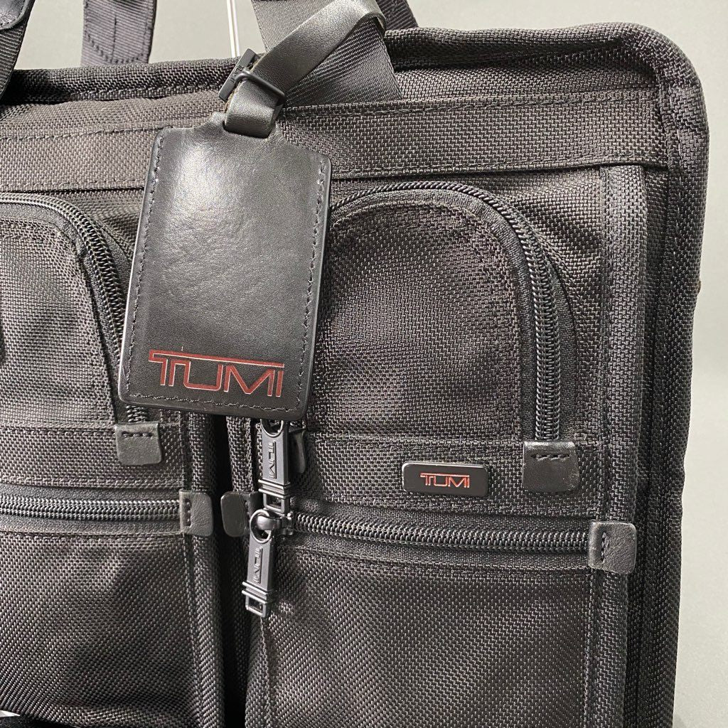 Cb8 《美品》 TUMI トゥミ ALPHA アルファ ブリーフケース ビジネスバッグ ブラック 26107DH ショルダーバッグ