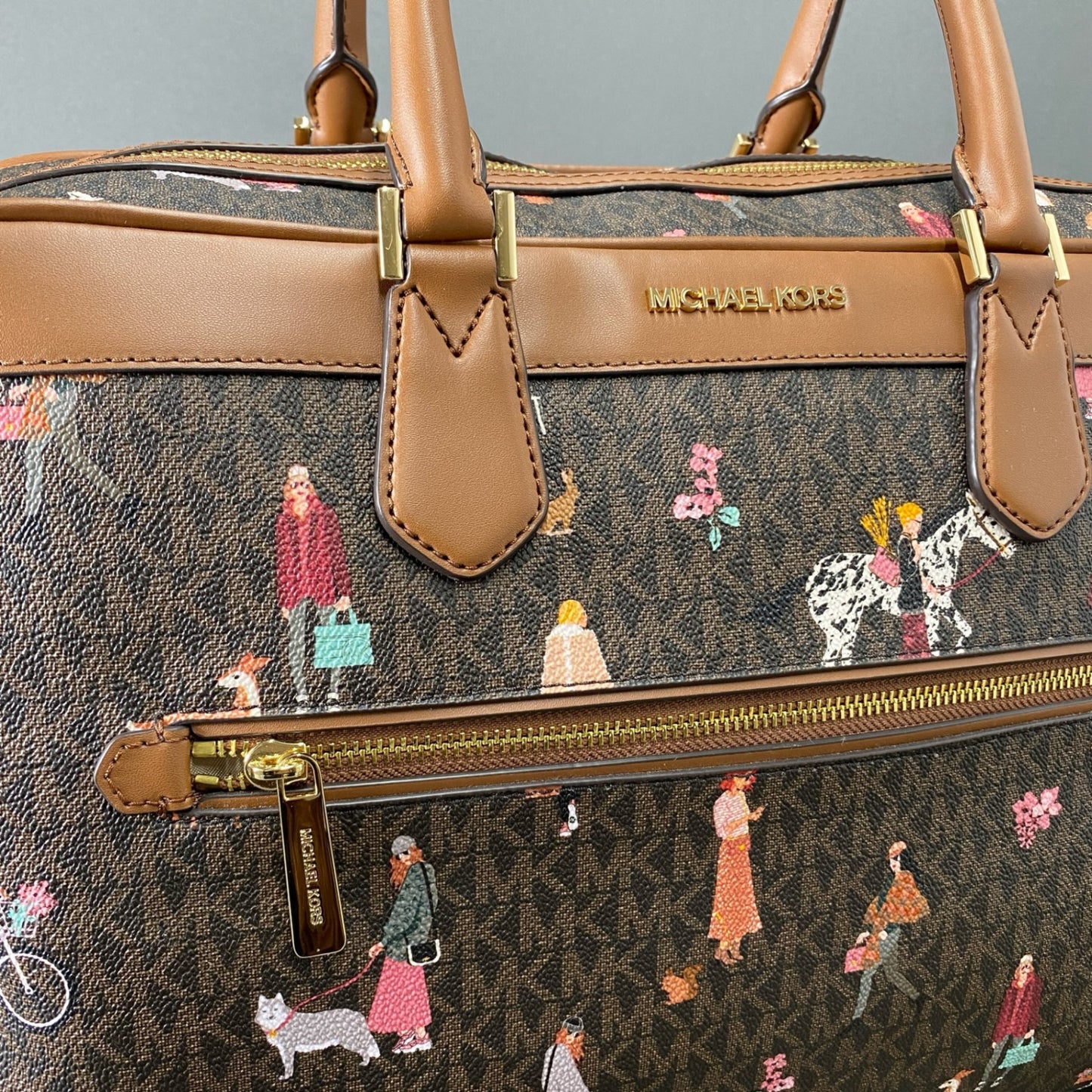 Gc1 《美品》 MICHAEL KORS マイケルコース トップ ジップ ウィークエンダーボストンバッグ ショルダーバッグ ハンドバッグ 旅行バッグ ジェットセットガールズ MKシグネチャー ブラウン レディース